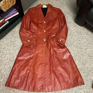 Vintage 70s leather coat